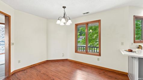 1019 Woodland Springs Place Fort Wayne IN 46825
