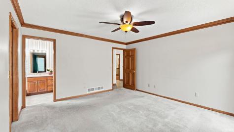 1019 Woodland Springs Place Fort Wayne IN 46825