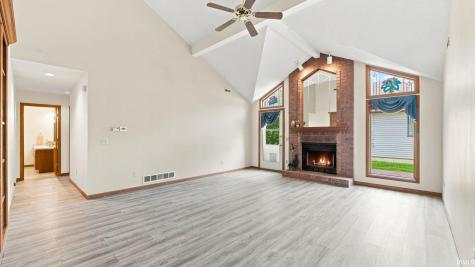1019 Woodland Springs Place Fort Wayne IN 46825