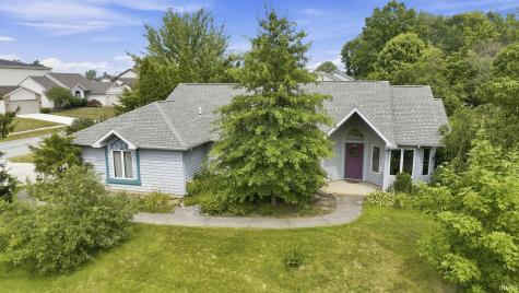 1019 Woodland Springs Place Fort Wayne IN 46825