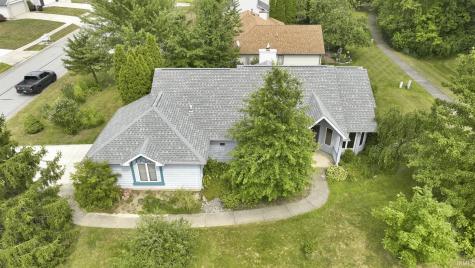 1019 Woodland Springs Place Fort Wayne IN 46825
