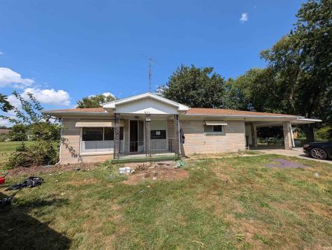260 W Prairie Street Lyons IN 47443