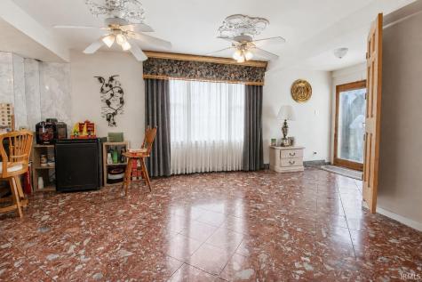 5374 S County Road 210 Knox IN 46534
