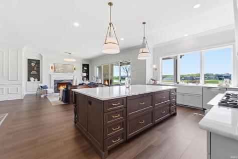 4242 Osiris Lane Fort Wayne IN 46825