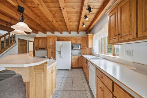 2712 W Mohee Road Hartford City IN 47348