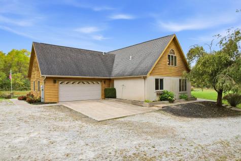 2712 W Mohee Road Hartford City IN 47348