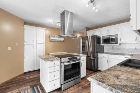 710 Bur Oak W Court Lafayette IN 47909