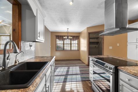 710 Bur Oak W Court Lafayette IN 47909