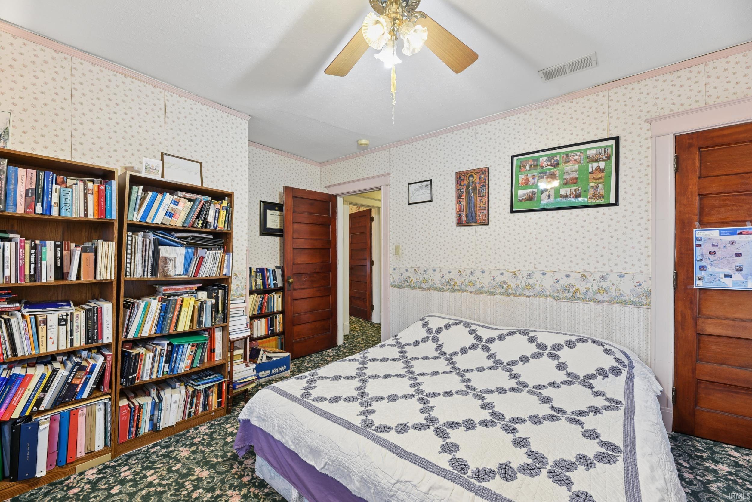 712 Forest Avenue South Bend IN 46616