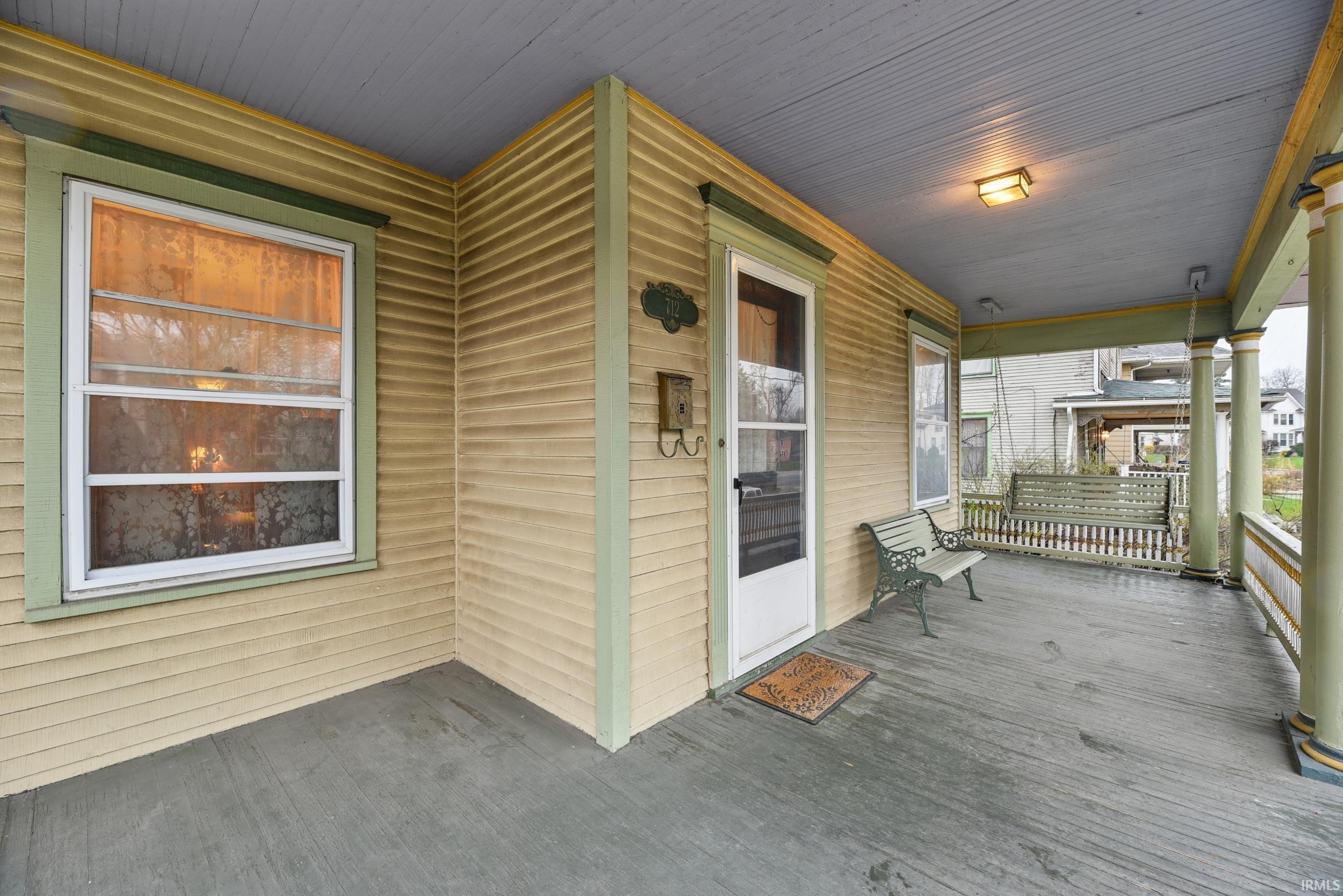 712 Forest Avenue South Bend IN 46616