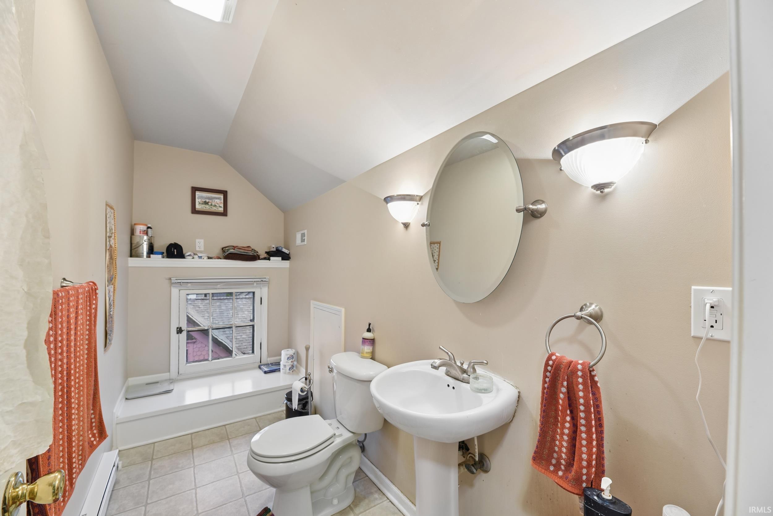 712 Forest Avenue South Bend IN 46616