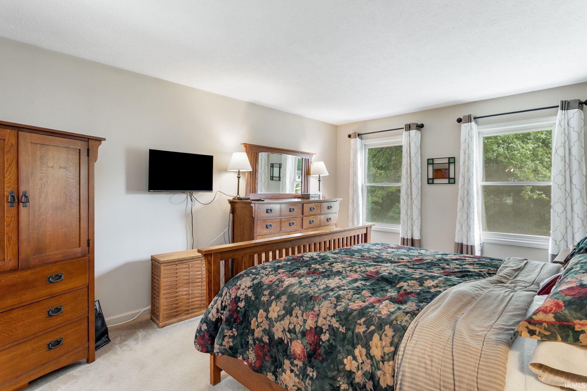 26641 Hampton Woods Drive Elkhart IN 46514