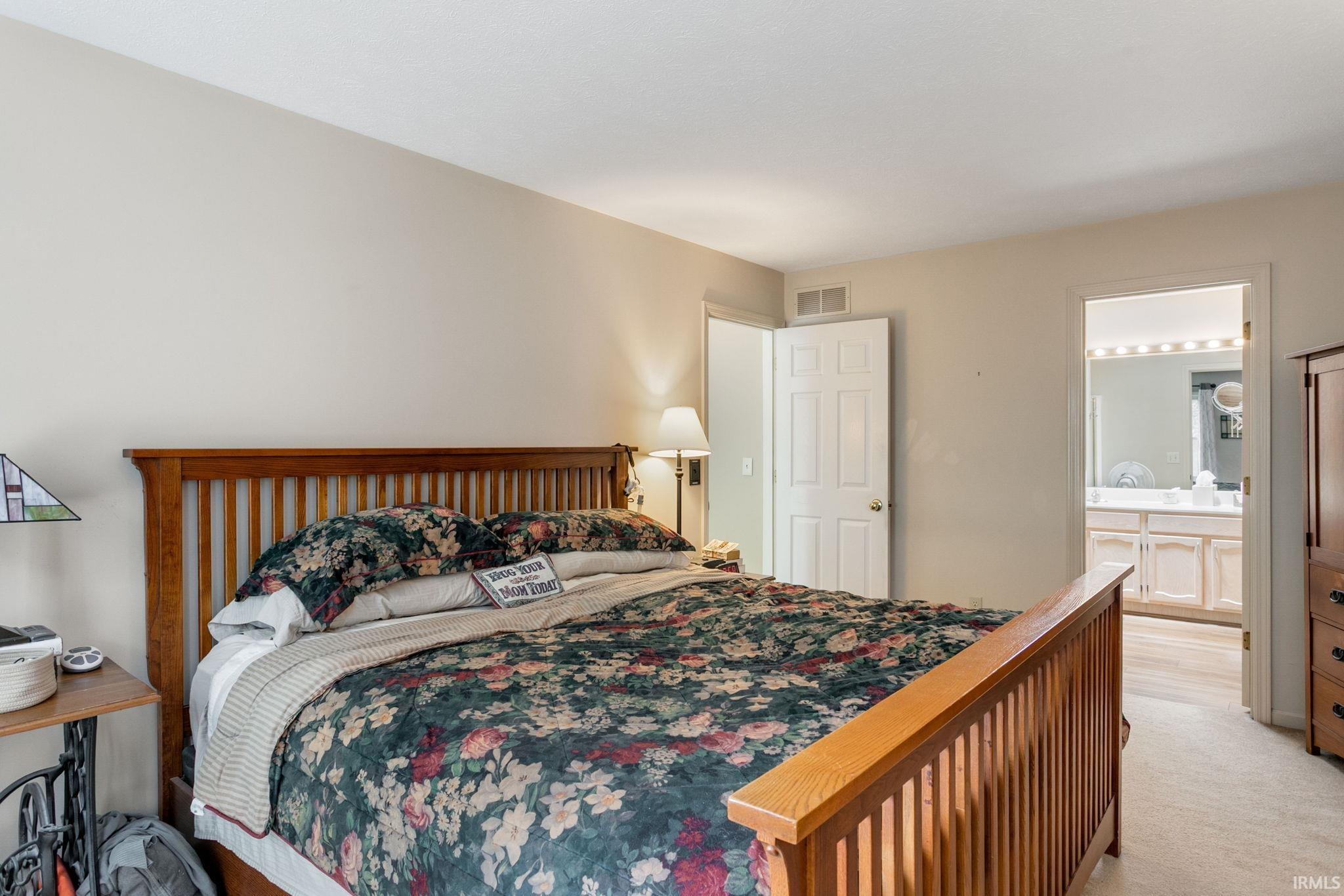 26641 Hampton Woods Drive Elkhart IN 46514