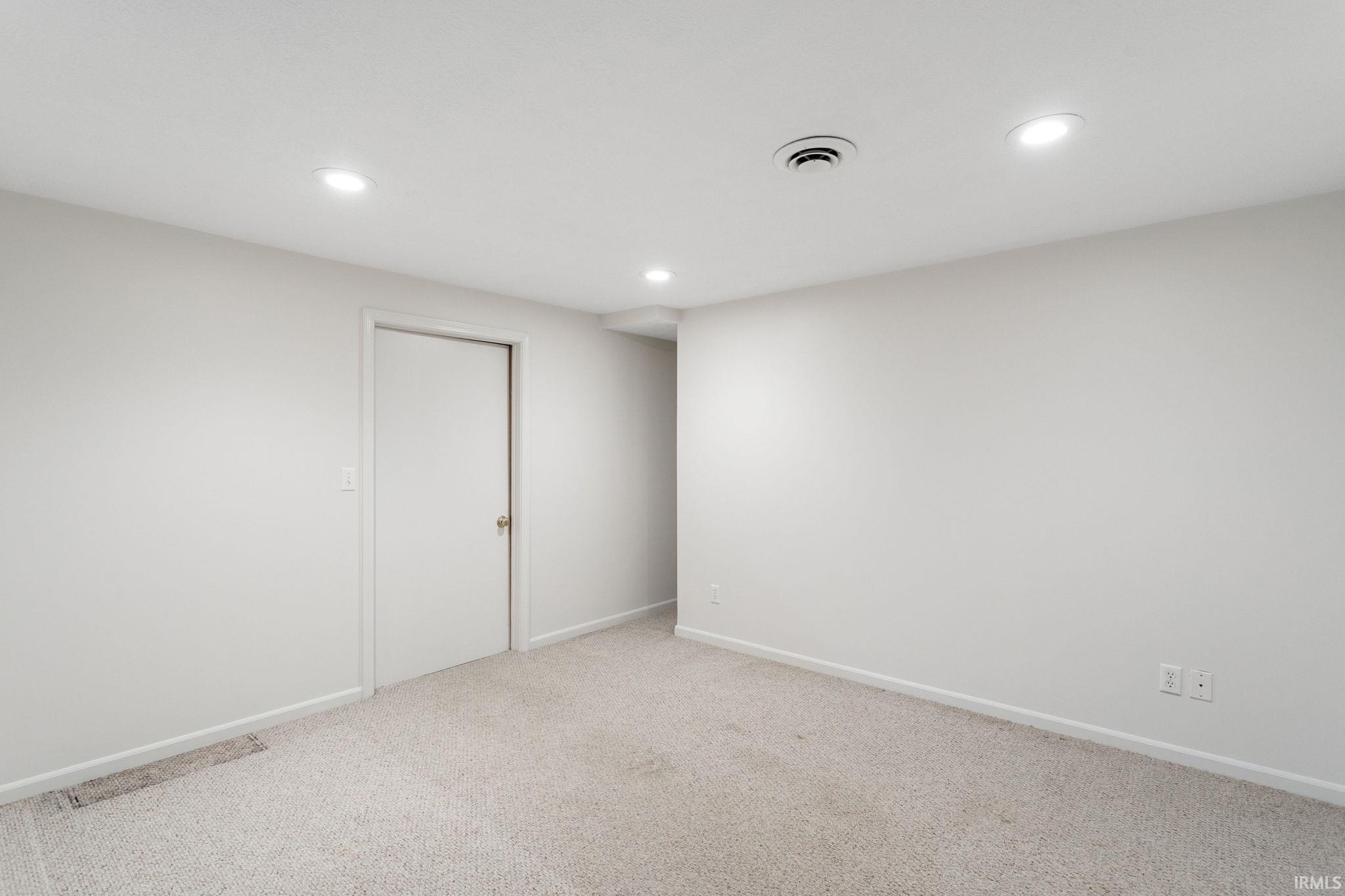 26641 Hampton Woods Drive Elkhart IN 46514