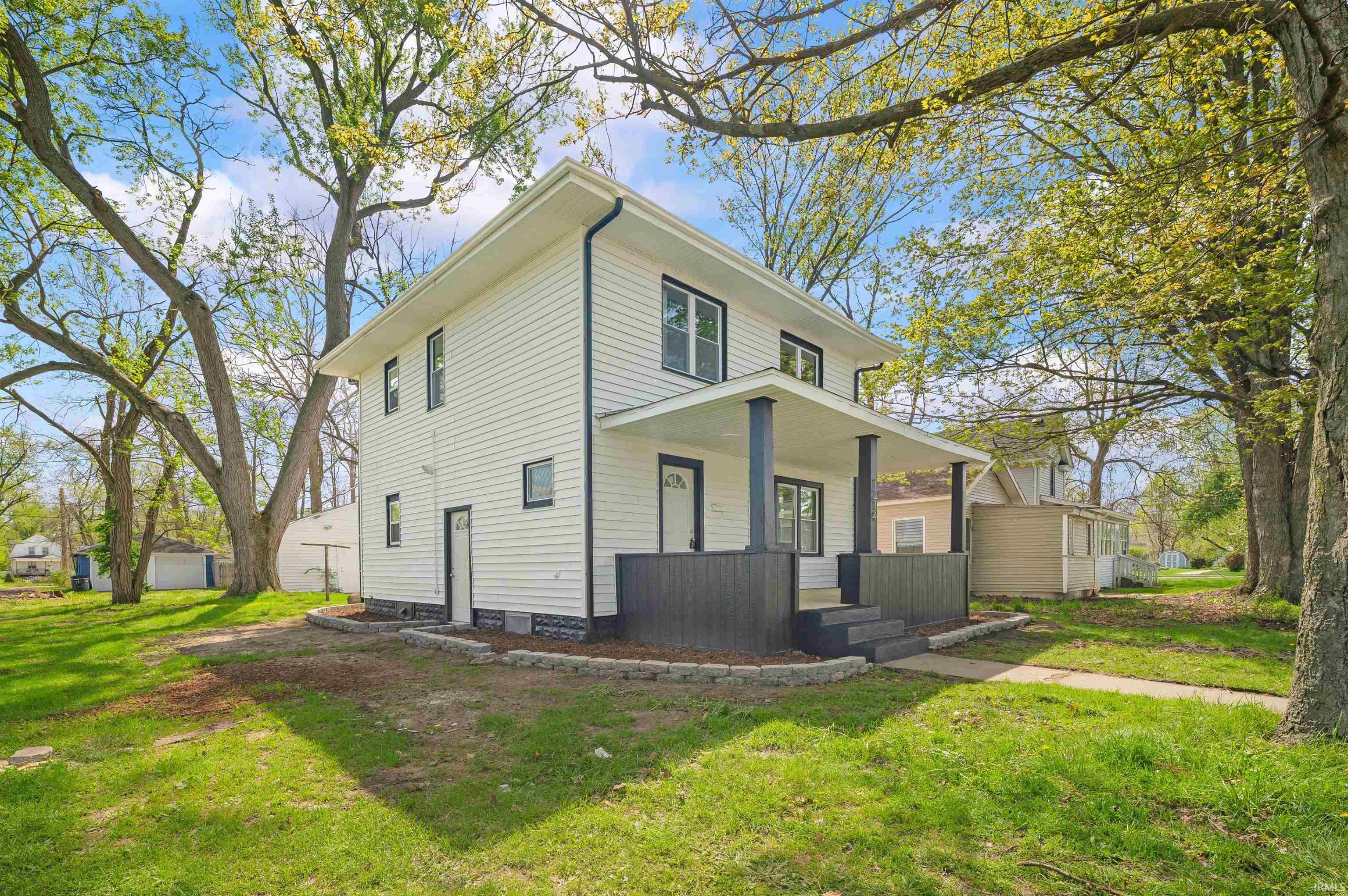 1214 Cedar Street South Bend IN 46617