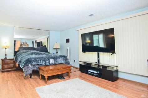 5218 Tomahawk Trail Fort Wayne IN 46804