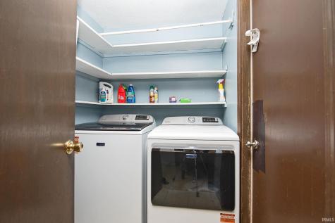 5218 Tomahawk Trail Fort Wayne IN 46804