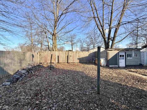 345-341 N Park Street Jasonville IN 47438