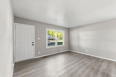 4926 S Camden Drive Fort Wayne IN 46825