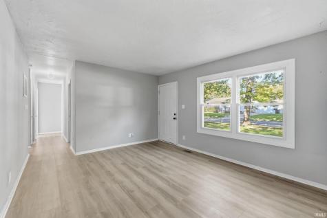 4926 S Camden Drive Fort Wayne IN 46825