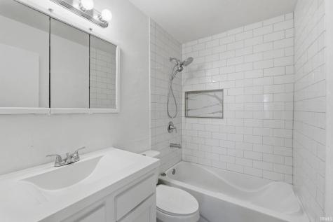 4926 S Camden Drive Fort Wayne IN 46825