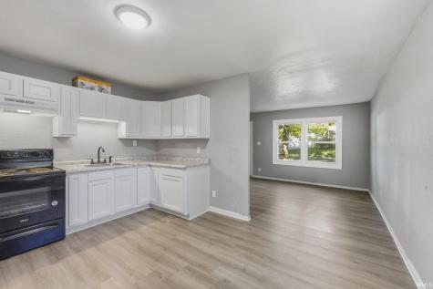 4926 S Camden Drive Fort Wayne IN 46825