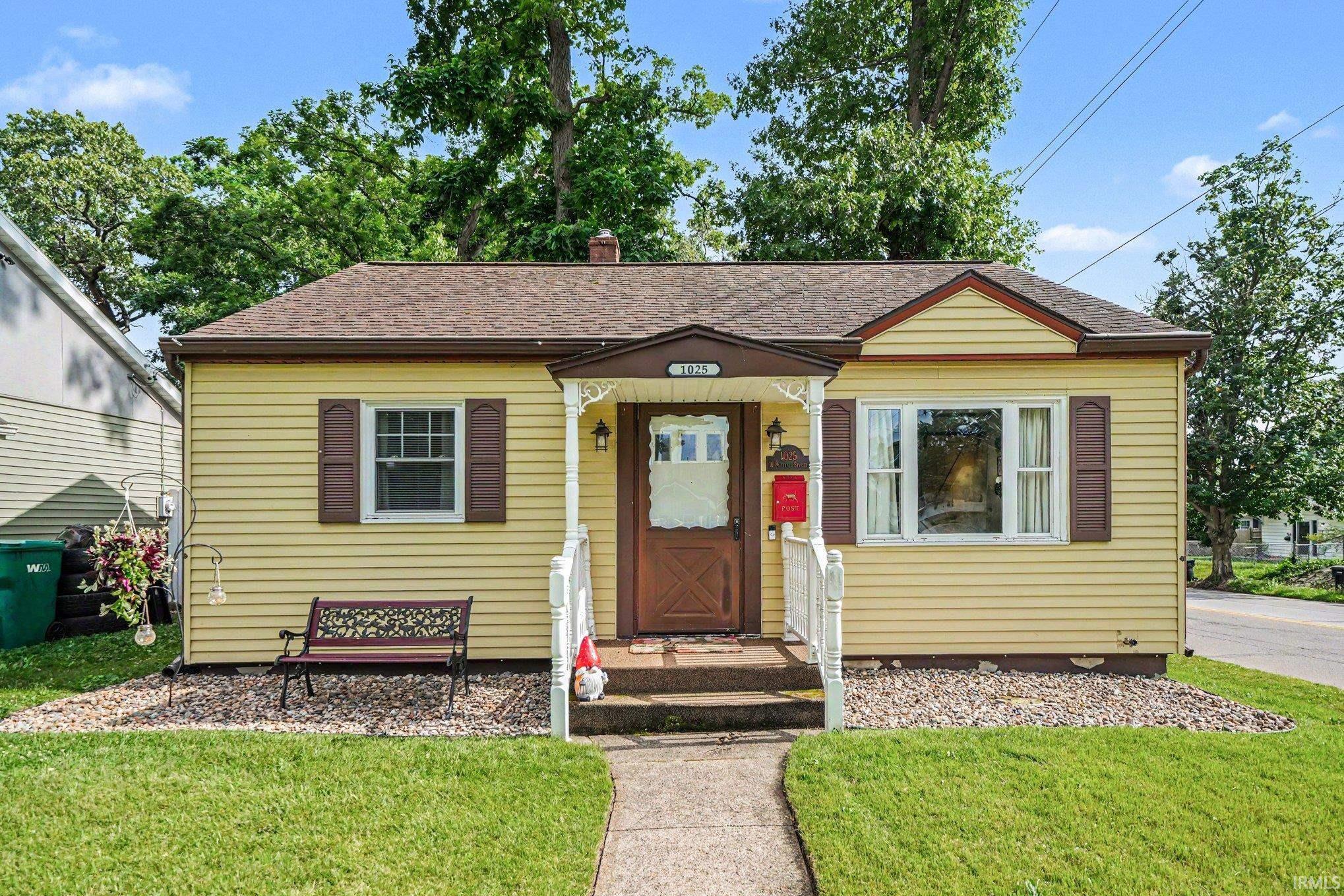 1025 W Battell Street Mishawaka IN 46545