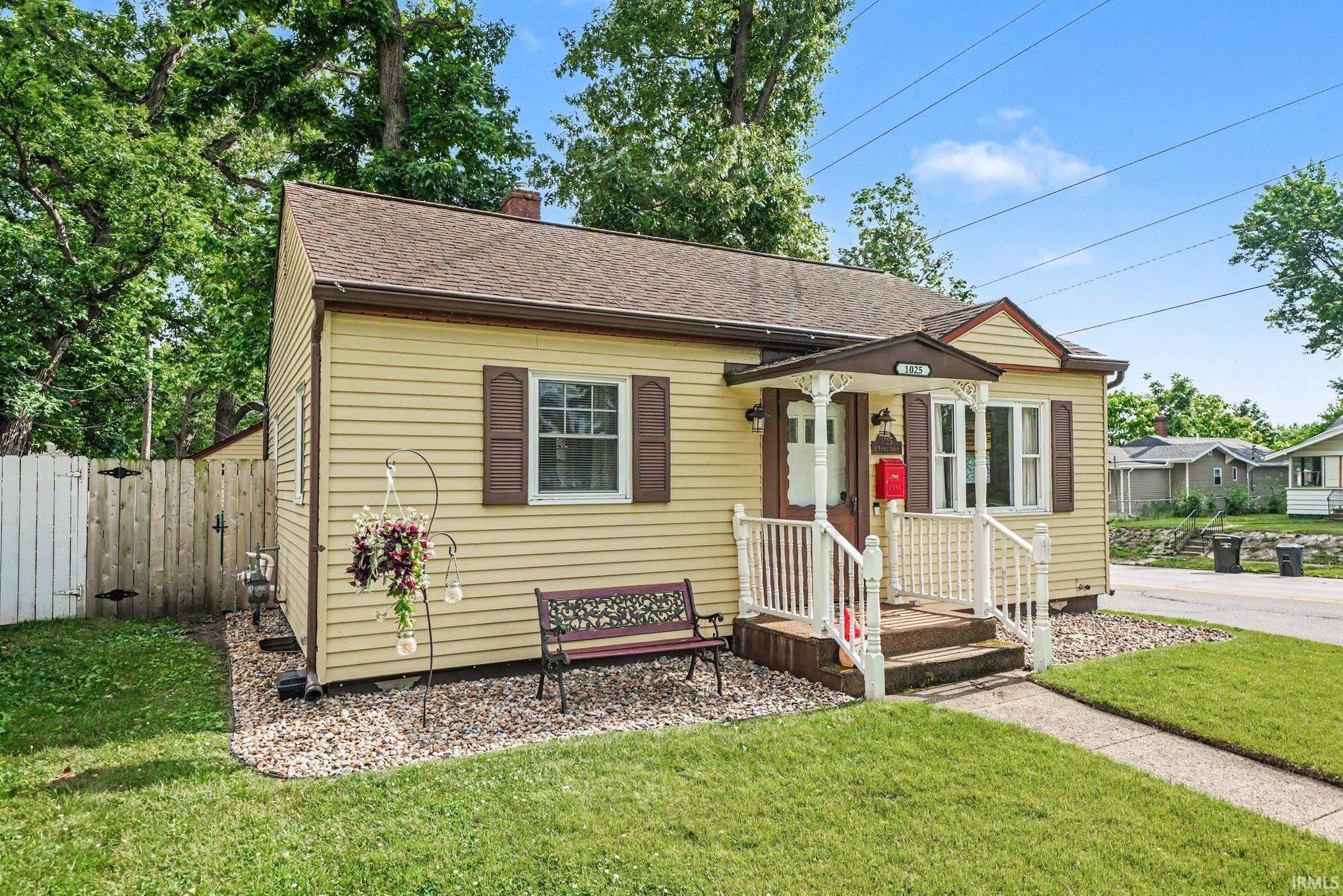 1025 W Battell Street Mishawaka IN 46545