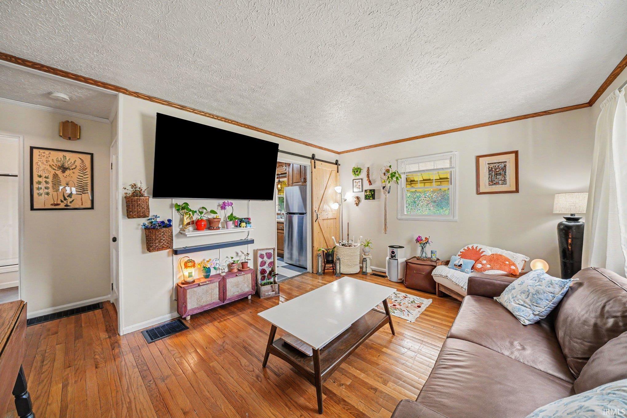 1025 W Battell Street Mishawaka IN 46545