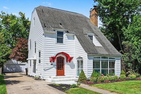 729 S Twyckenham Drive South Bend IN 46615