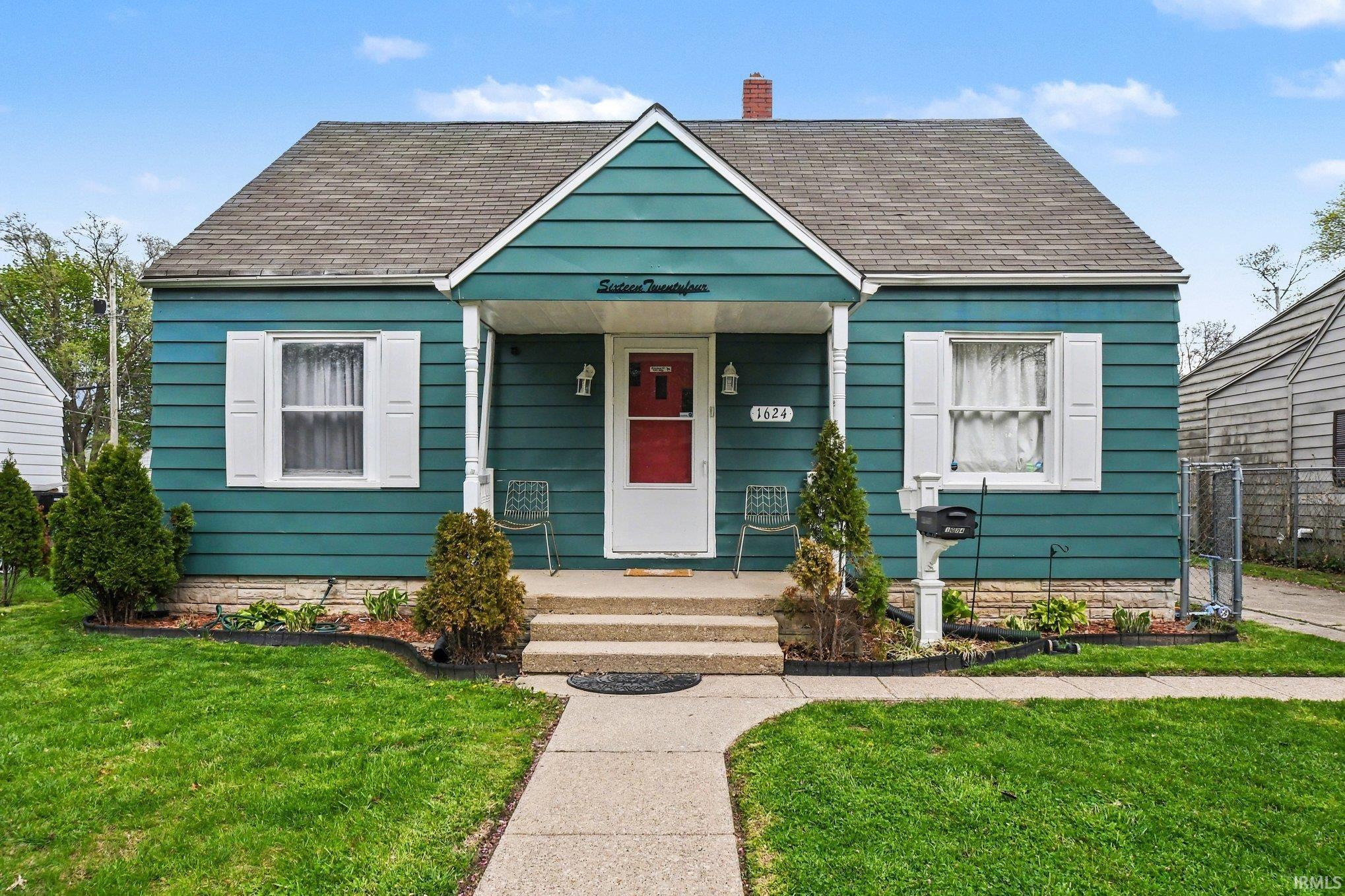 1624 College Street South Bend IN 46628