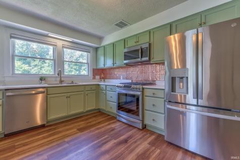4524 Middle Mount Vernon Road Evansville IN 47712