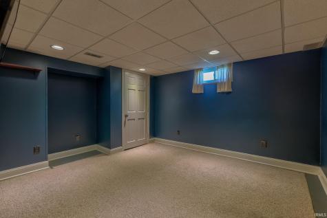 4524 Middle Mount Vernon Road Evansville IN 47712