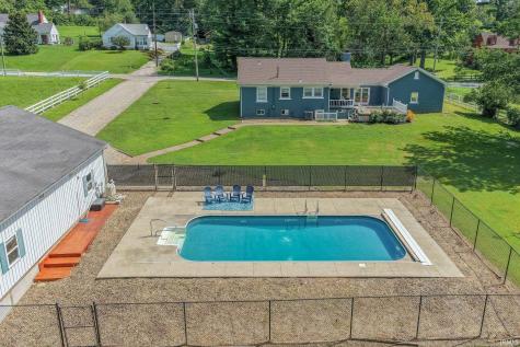 4524 Middle Mount Vernon Road Evansville IN 47712