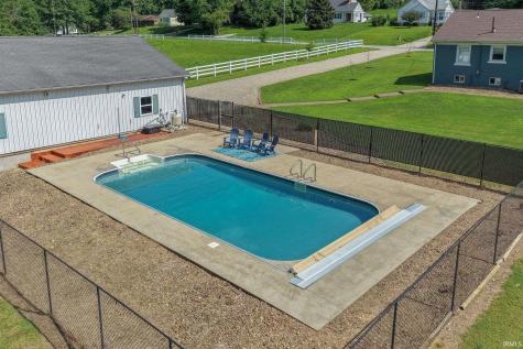 4524 Middle Mount Vernon Road Evansville IN 47712