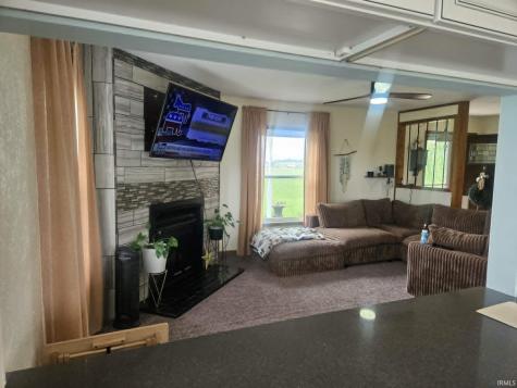 13612 E 800 S Road Loogootee IN 47553