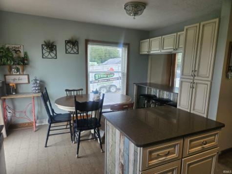 13612 E 800 S Road Loogootee IN 47553