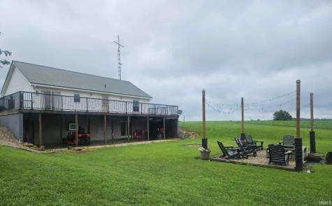 13612 E 800 S Road Loogootee IN 47553