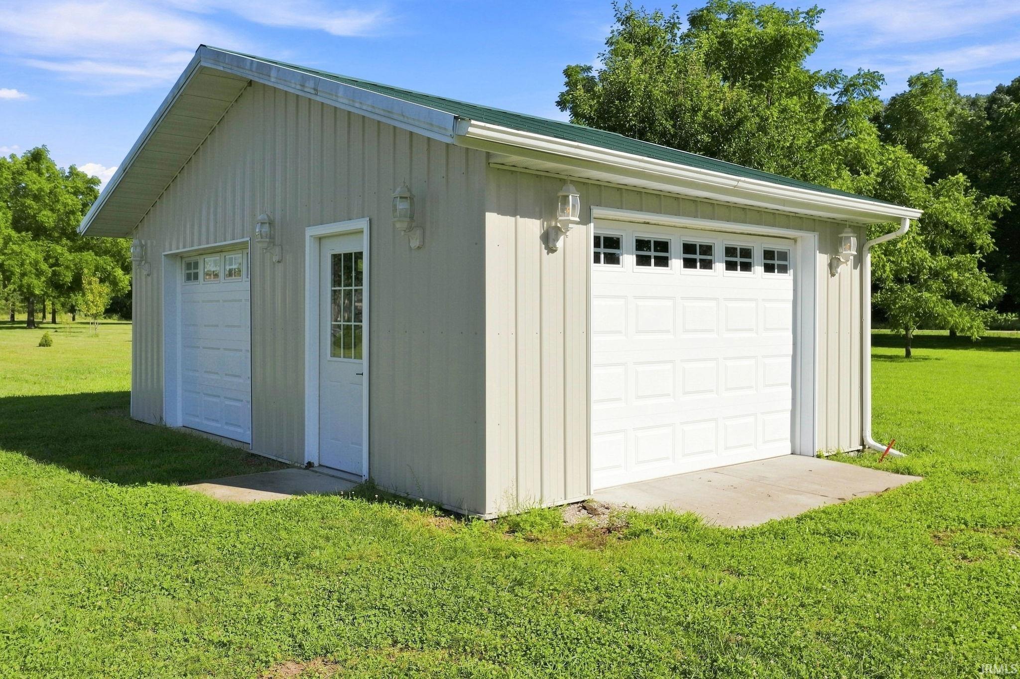 9170 E Division Road Knox IN 46534