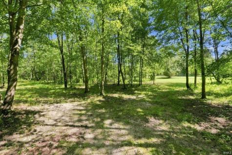 9170 E Division Road Knox IN 46534