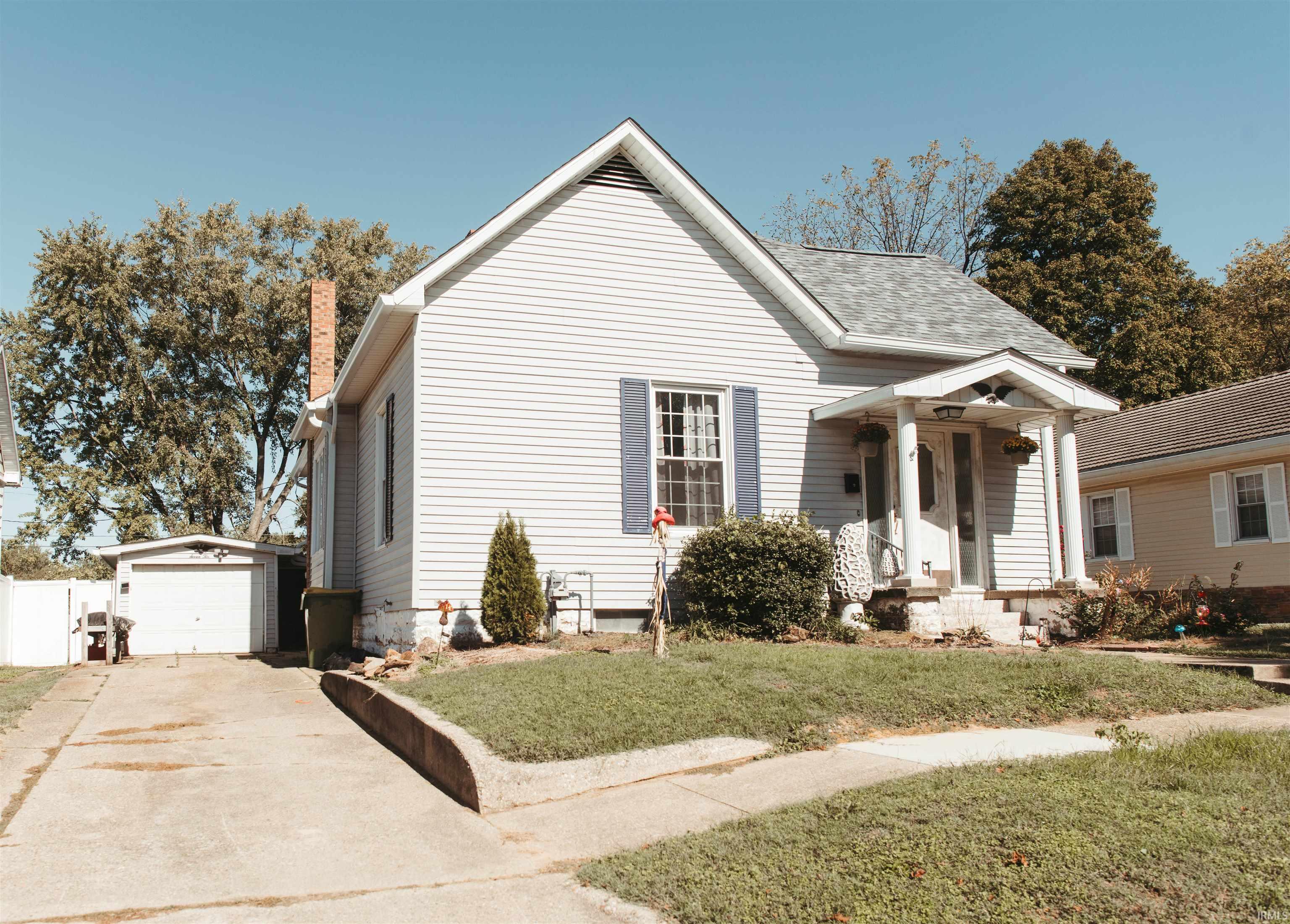 710 W 5th Street Bicknell IN 47512