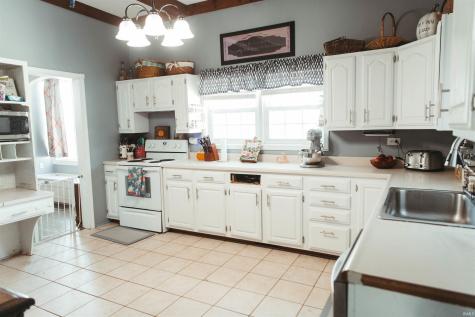 710 W 5th Street Bicknell IN 47512