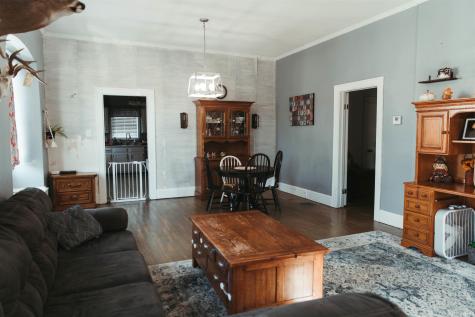 710 W 5th Street Bicknell IN 47512