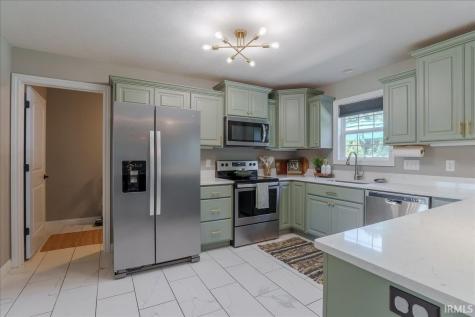 7536 Brady Court Evansville IN 47720