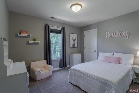 7536 Brady Court Evansville IN 47720