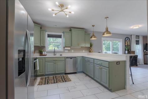 7536 Brady Court Evansville IN 47720