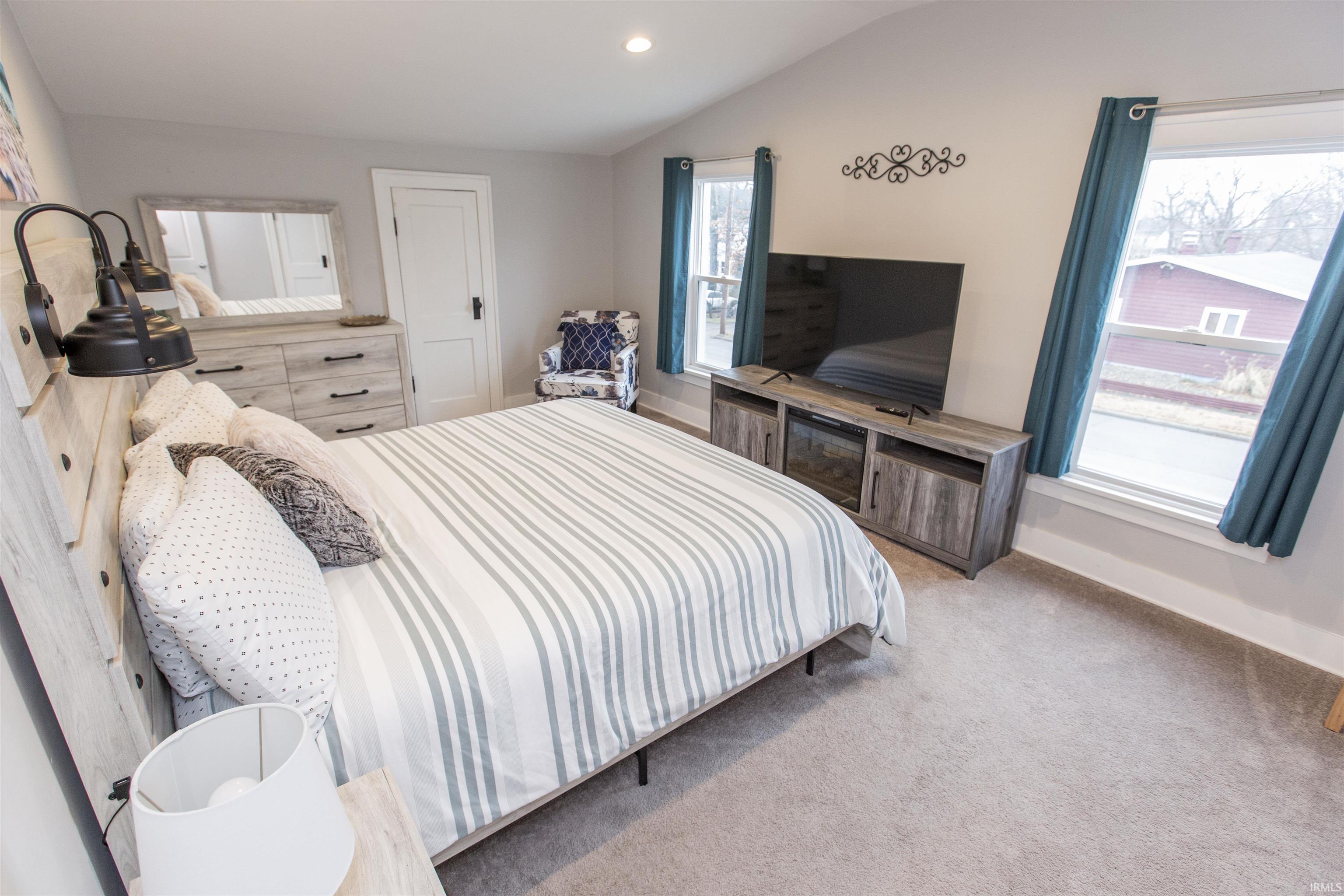 727 W Grove Street Mishawaka IN 46545