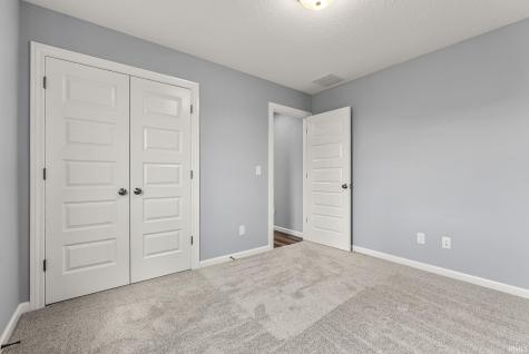 13927 Ascari Cove Fort Wayne IN 46818