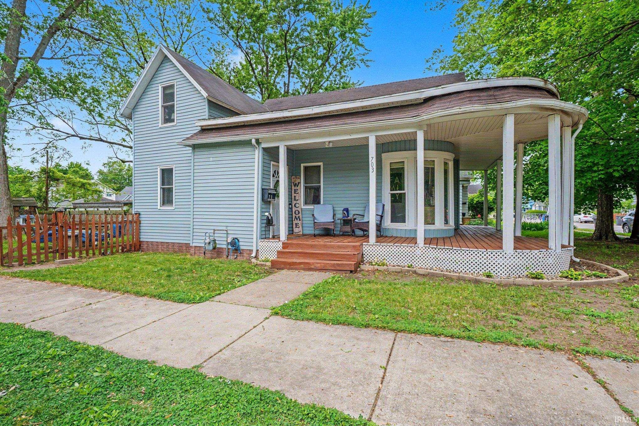 703 Gladstone Elkhart IN 46516