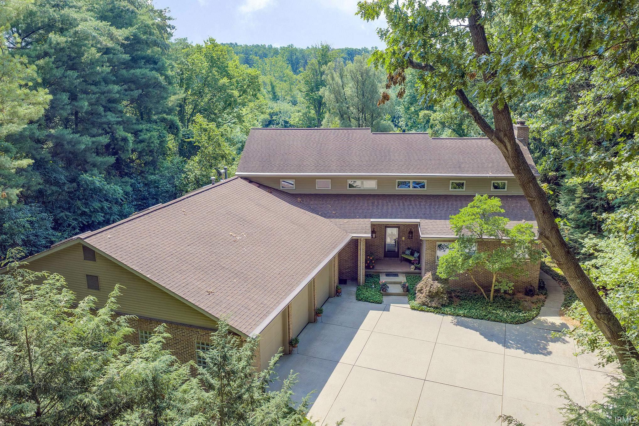 53820 Crystal Creek Lane Elkhart IN 46514